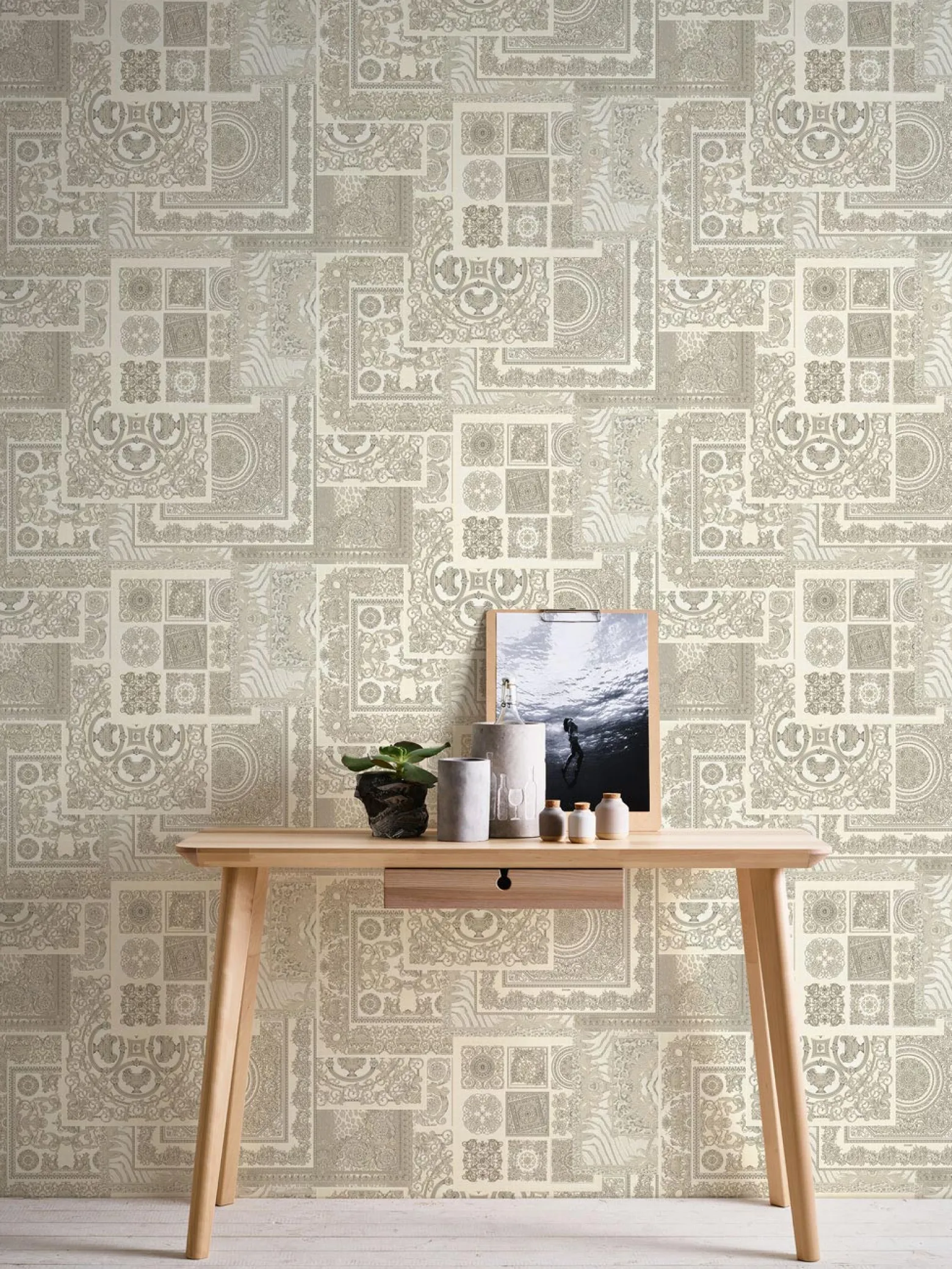 Tapete Versace Home Kacheln creme silber Metallic