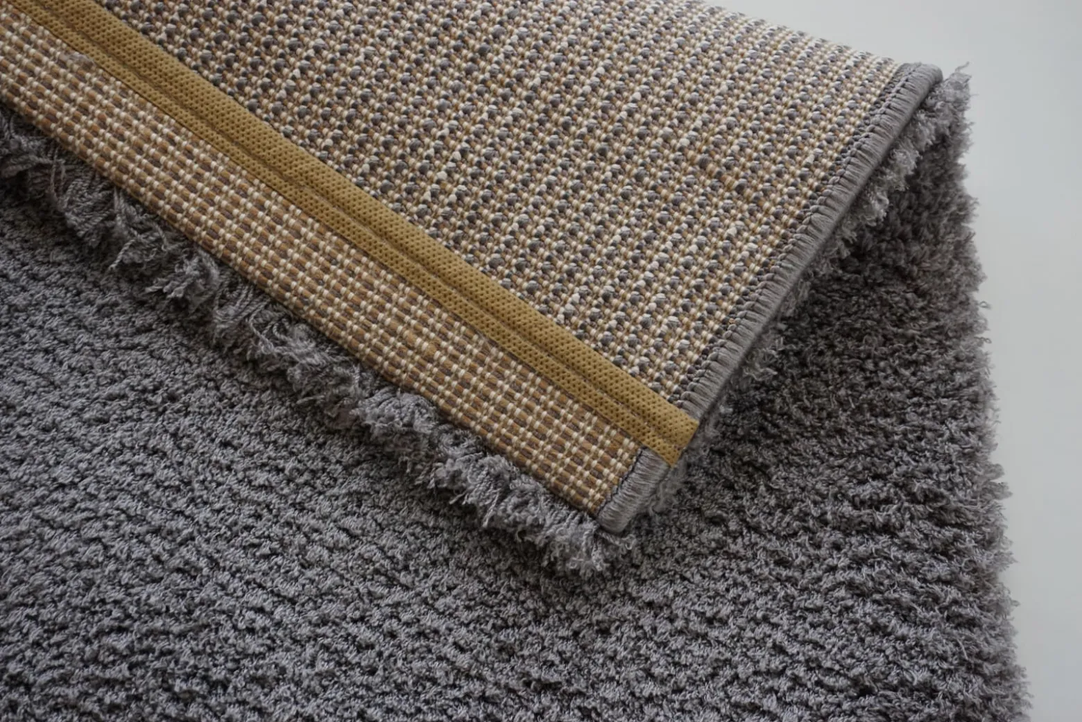 Teppich flauschig einfarbig grau Hochflor Astra Salerno