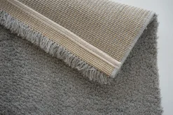 Teppich flauschig einfarbig hellgrau Hochflor Astra Salerno