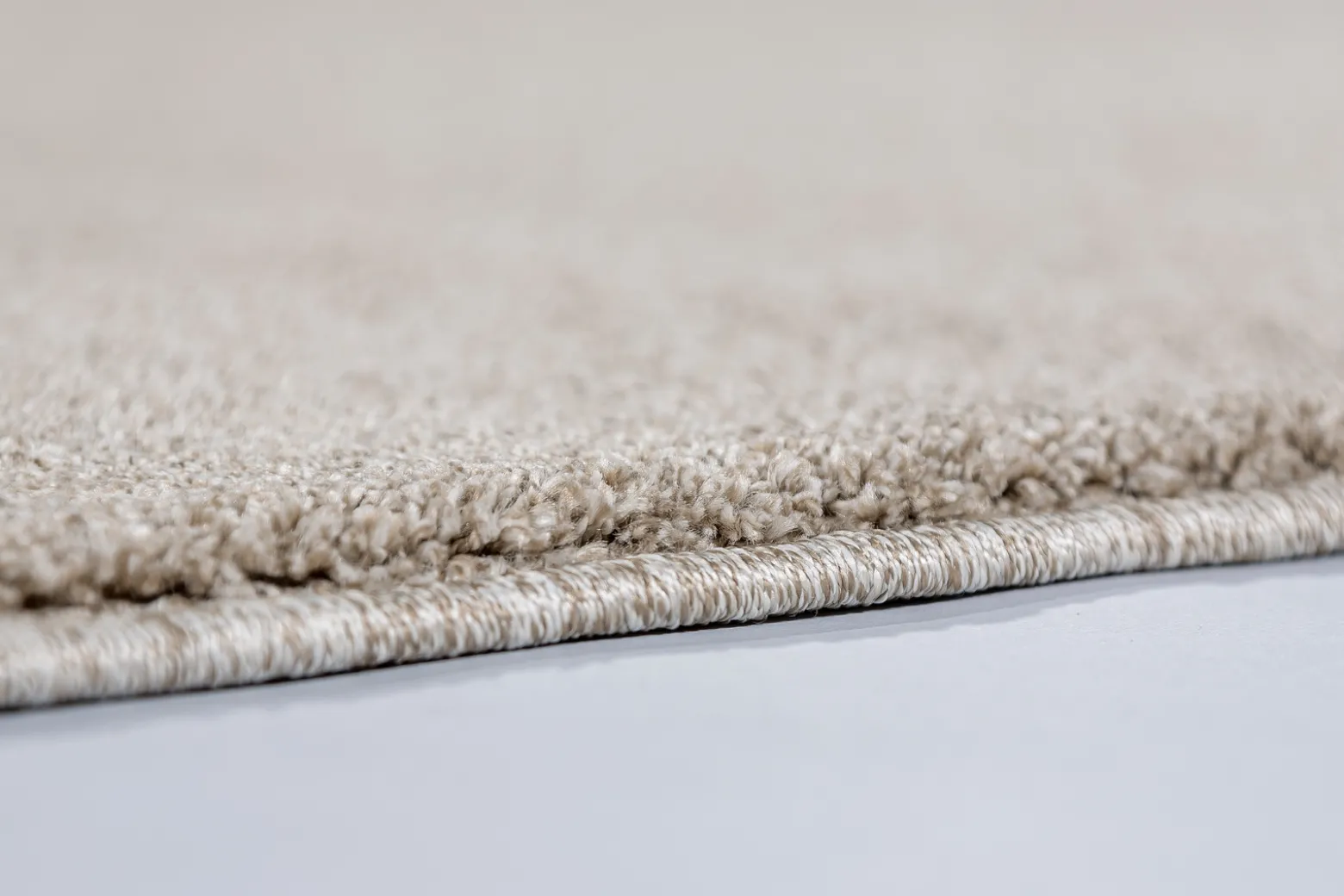 Teppich Schöner Wohnen einfarbig beige Schlafzimmer Pure