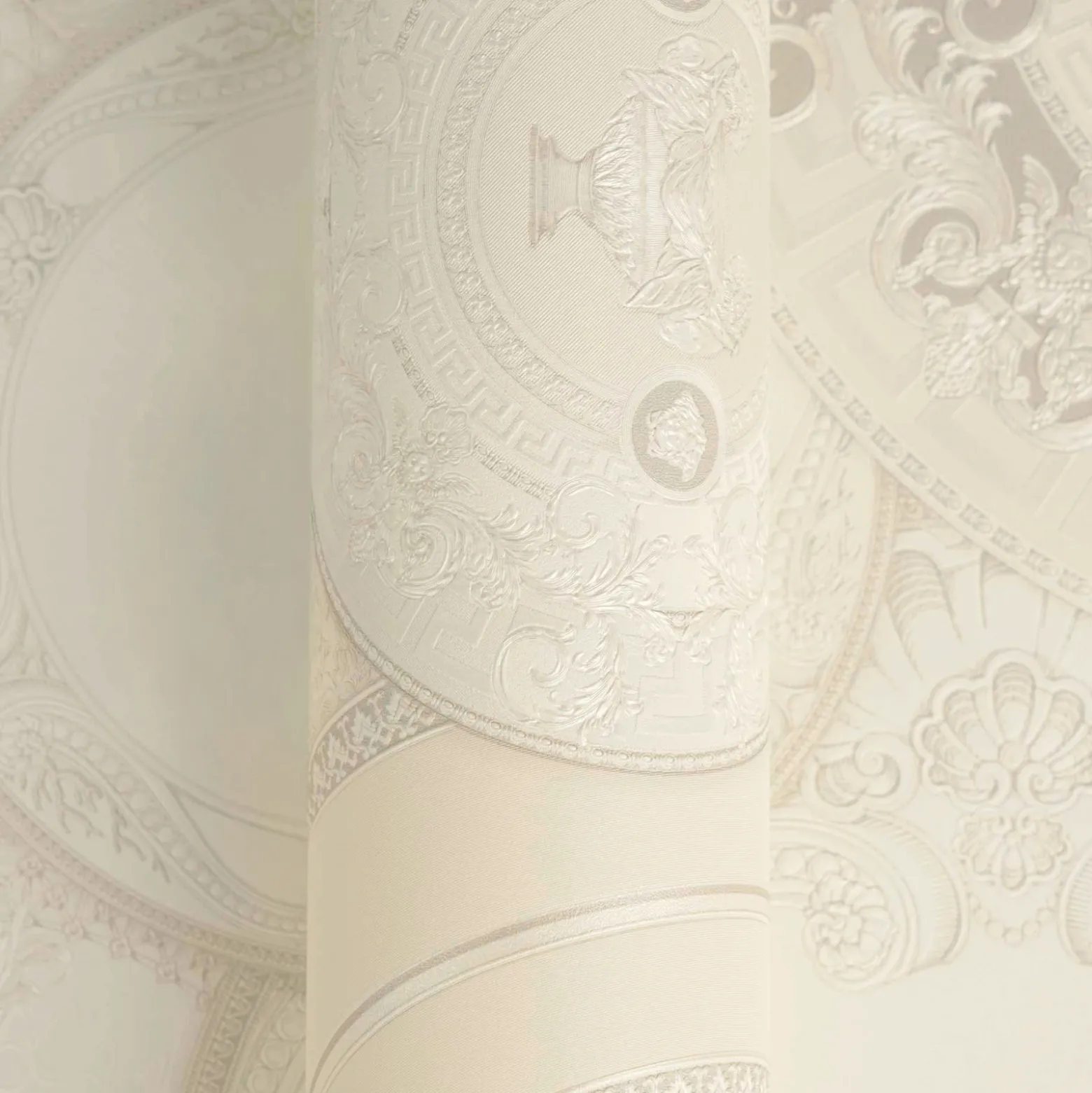 Versace Vliestapete Barock Creme Perlmutt Metallic 79136-1