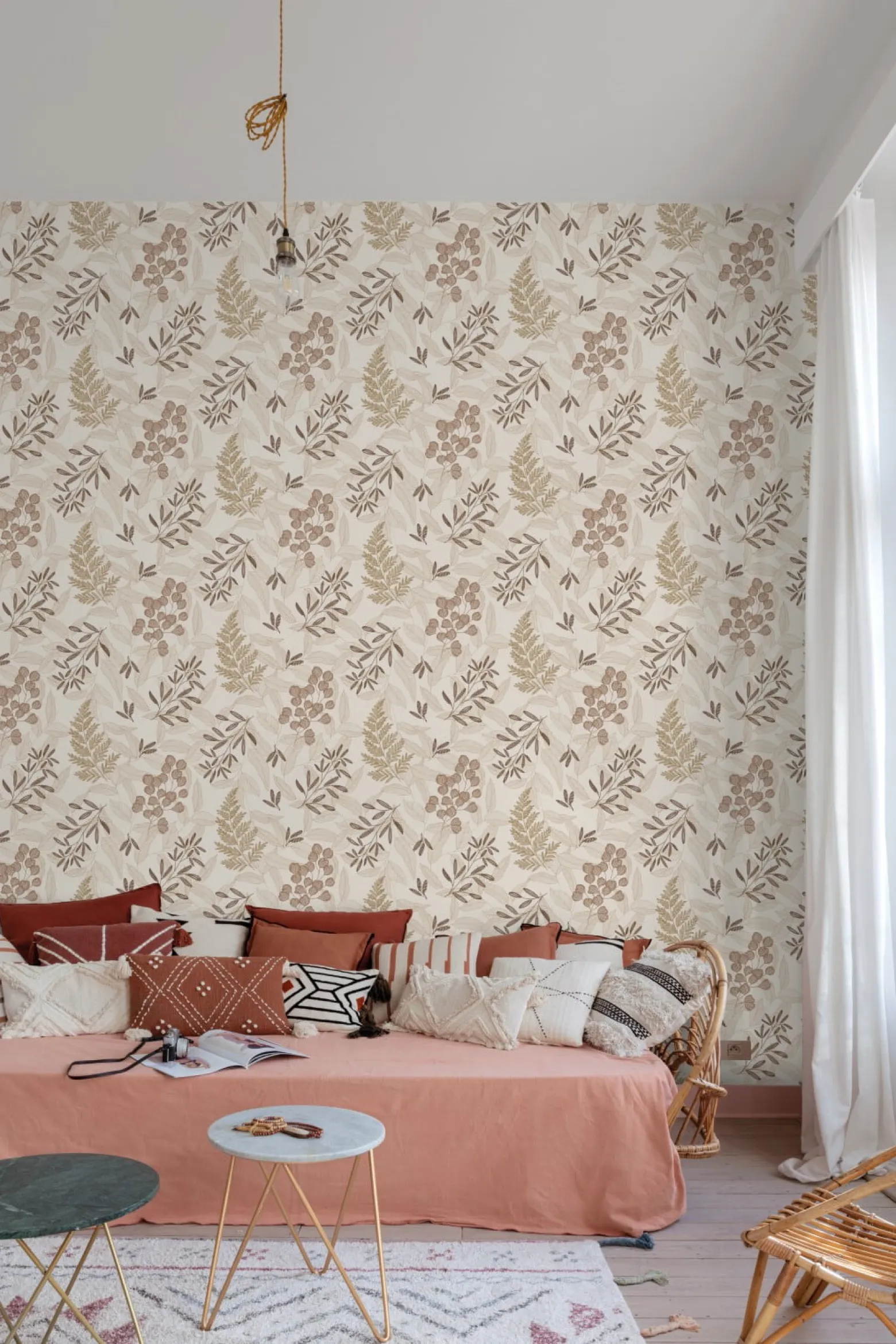 Vliestapete Blätter Ranken Creme Braun Gold A63902