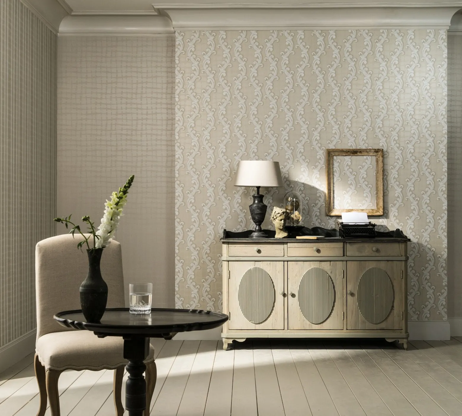Vliestapete creme Streifen Padua Marburg 56112