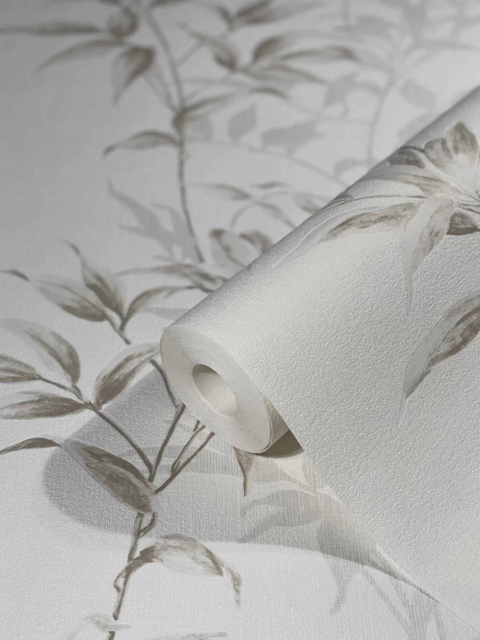 Vliestapete Floral Blätter weiß braun grau Hailey 82223