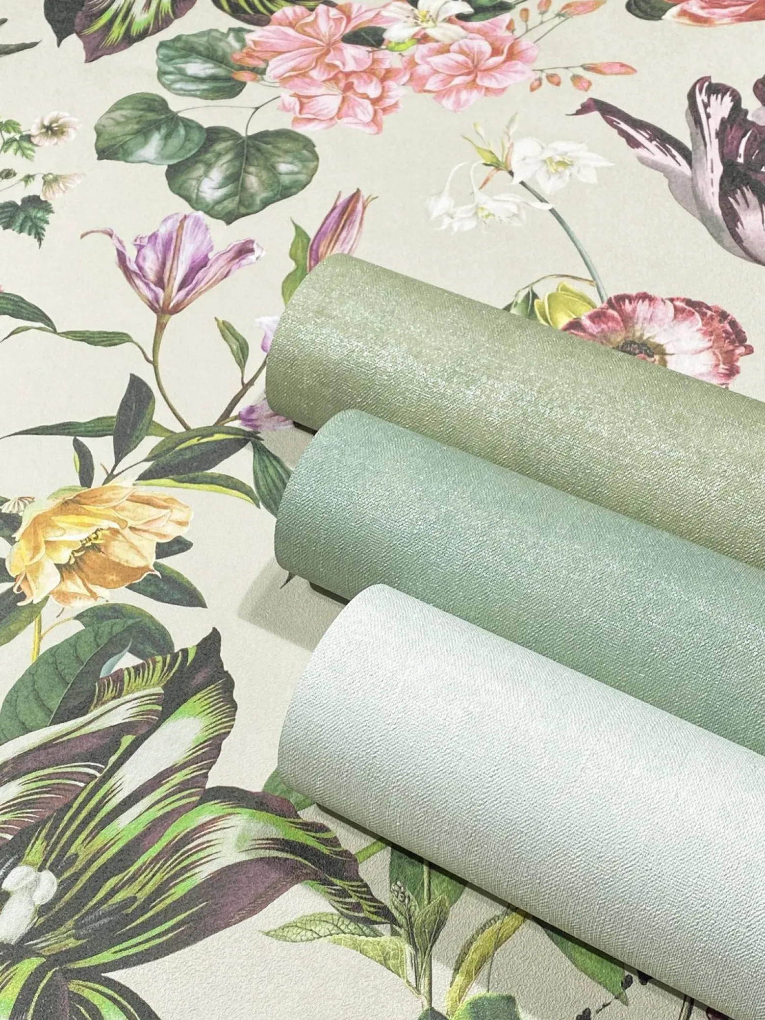 Vliestapete Floral Blumen Blätter Beige Grün Rosa 47461