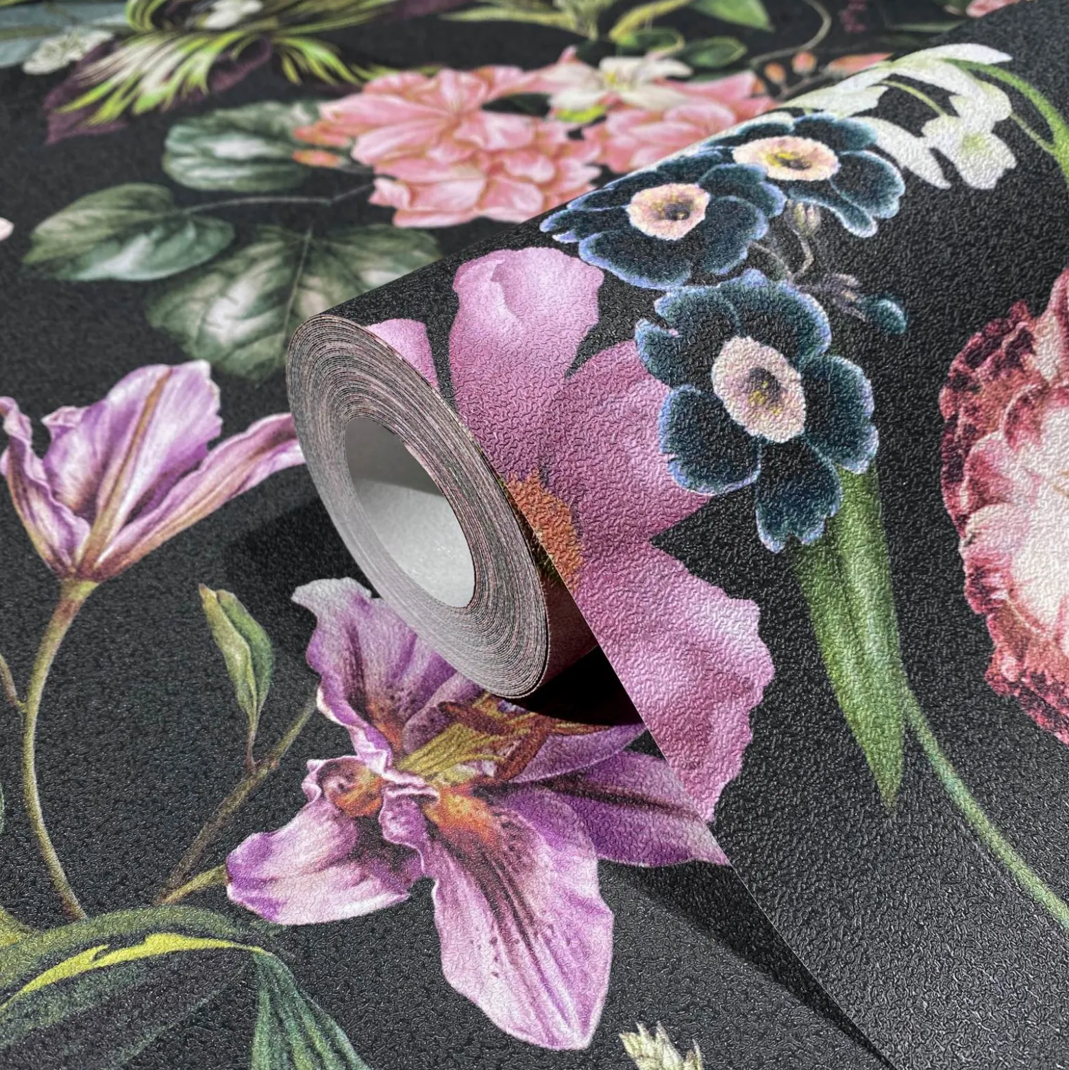 Vliestapete Floral Blumen Blätter Schwarz Rosa Grün 47460