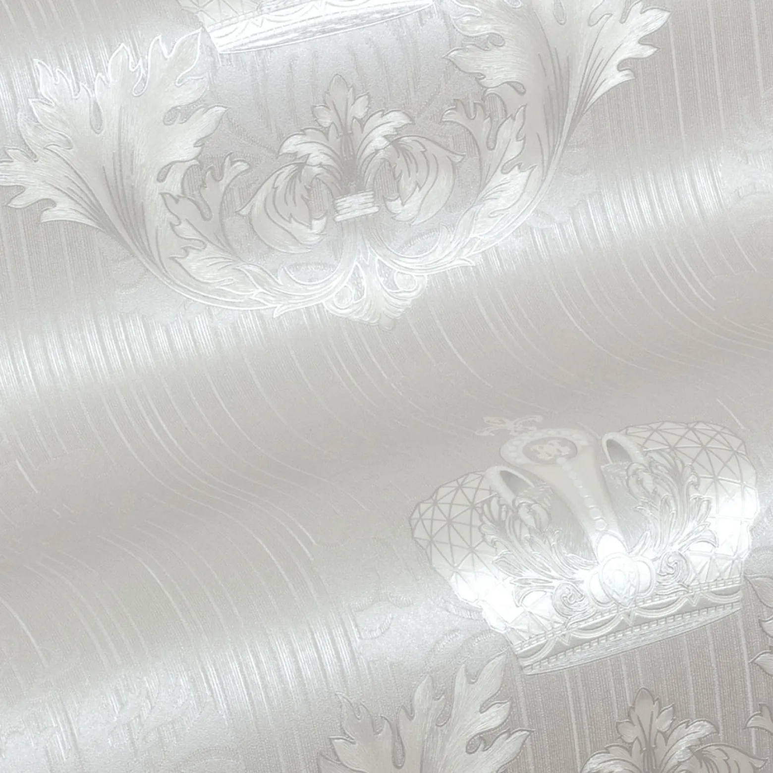 Vliestapete Glööckler Barock Krone hellgrau Metallic 54858