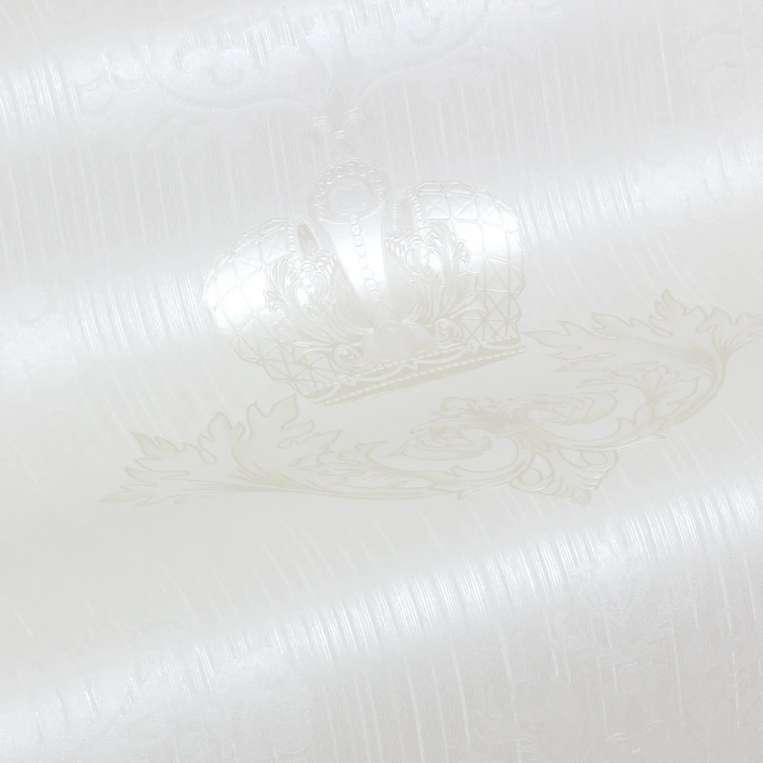 Vliestapete Glööckler Barock Krone weiß Metallic 54857