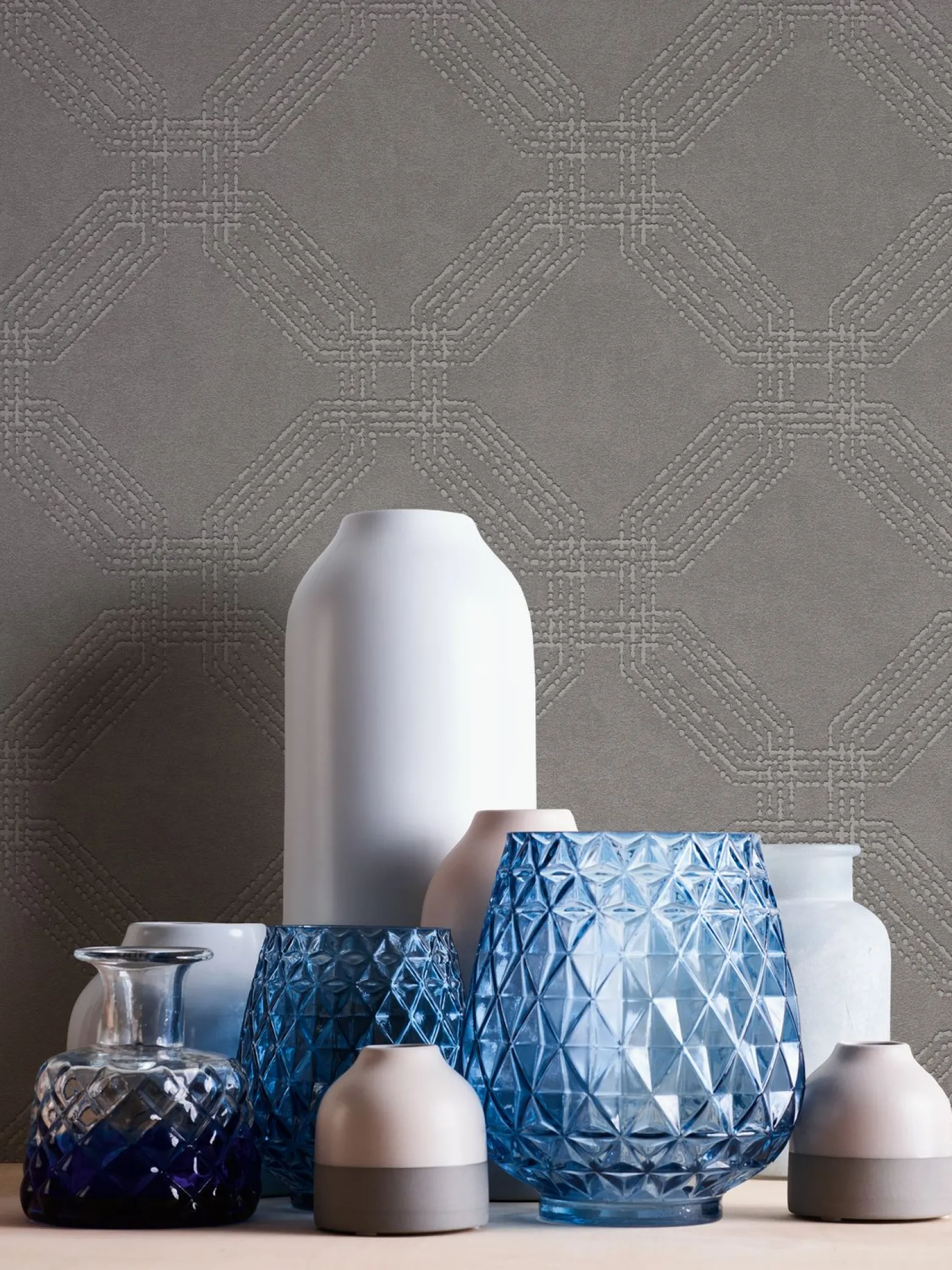 Vliestapete Grafik Modern dunkeltaupe 37477-4 | 374774