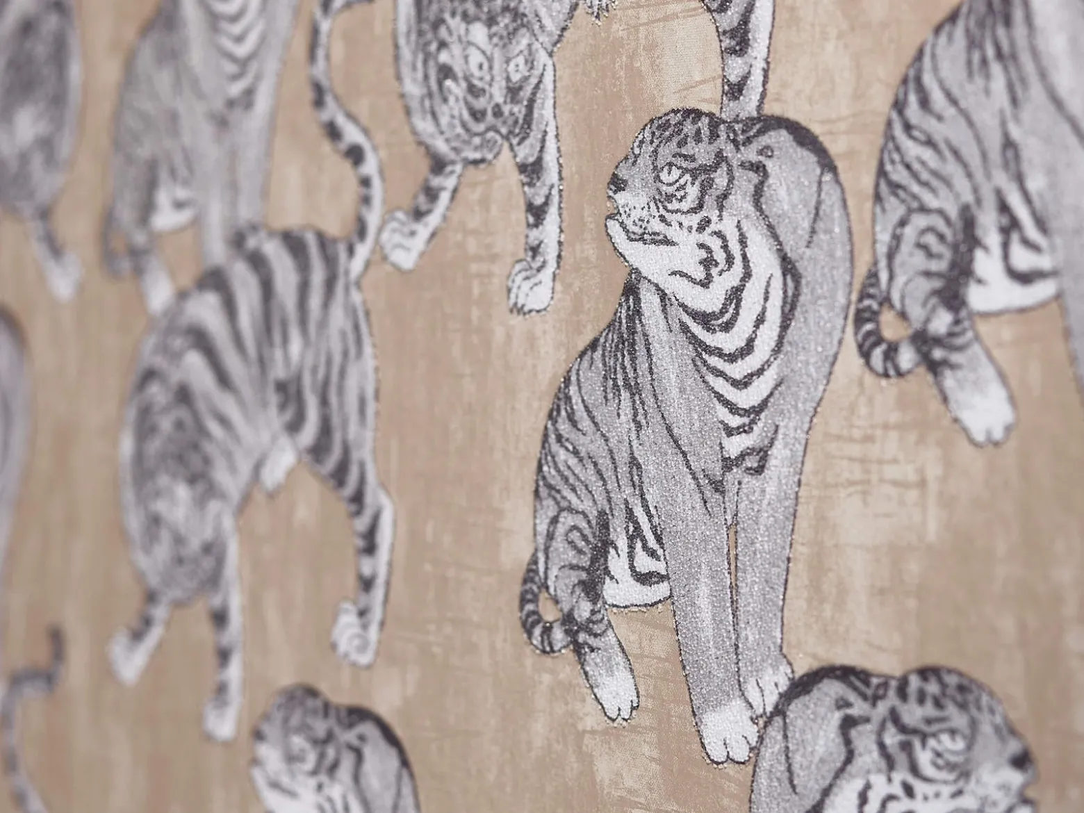 Vliestapete Marburg Tiger beige grau metallic 84874