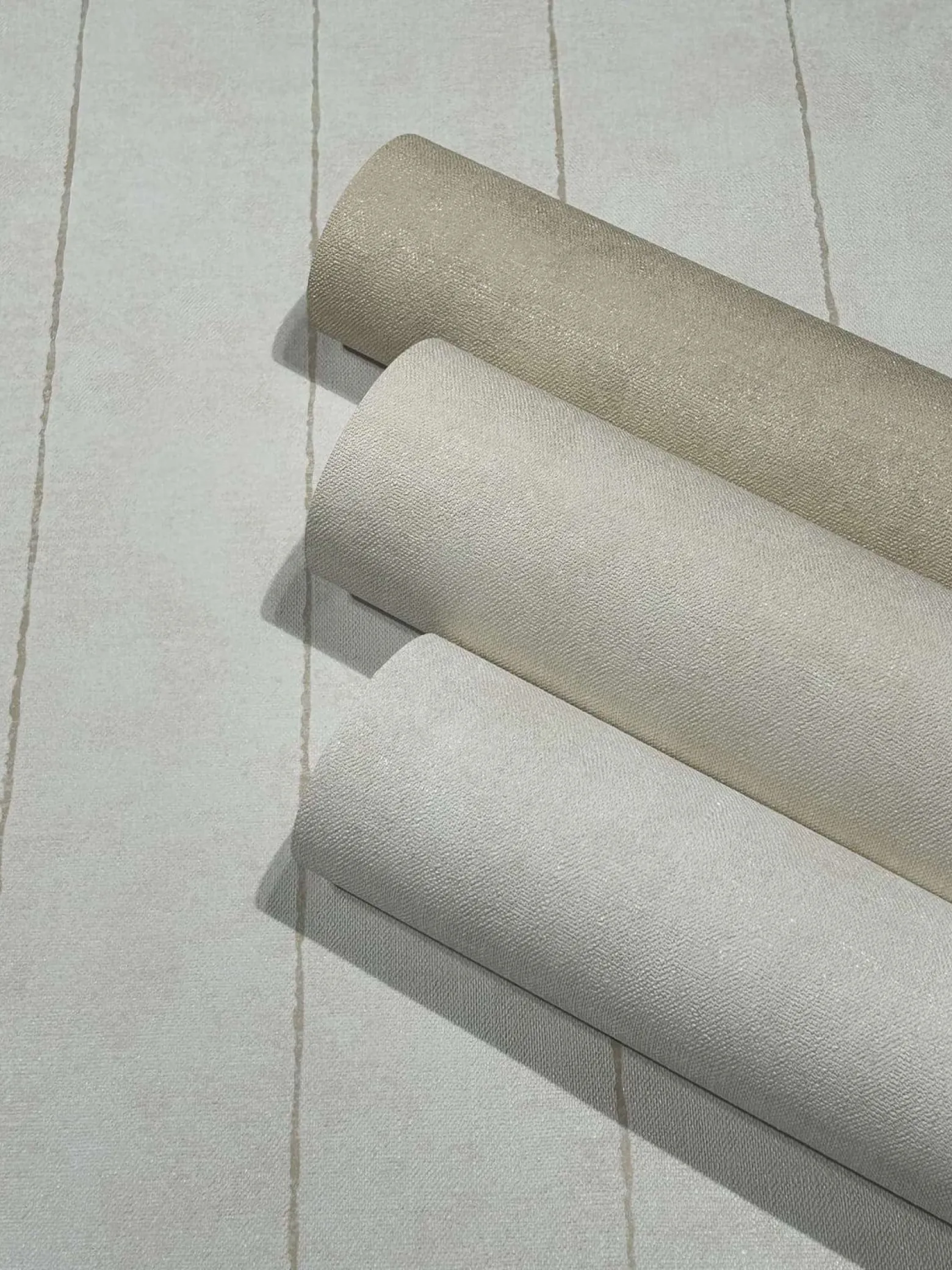 Vliestapete Nadel Streifen Creme Beige Glitzer 34402