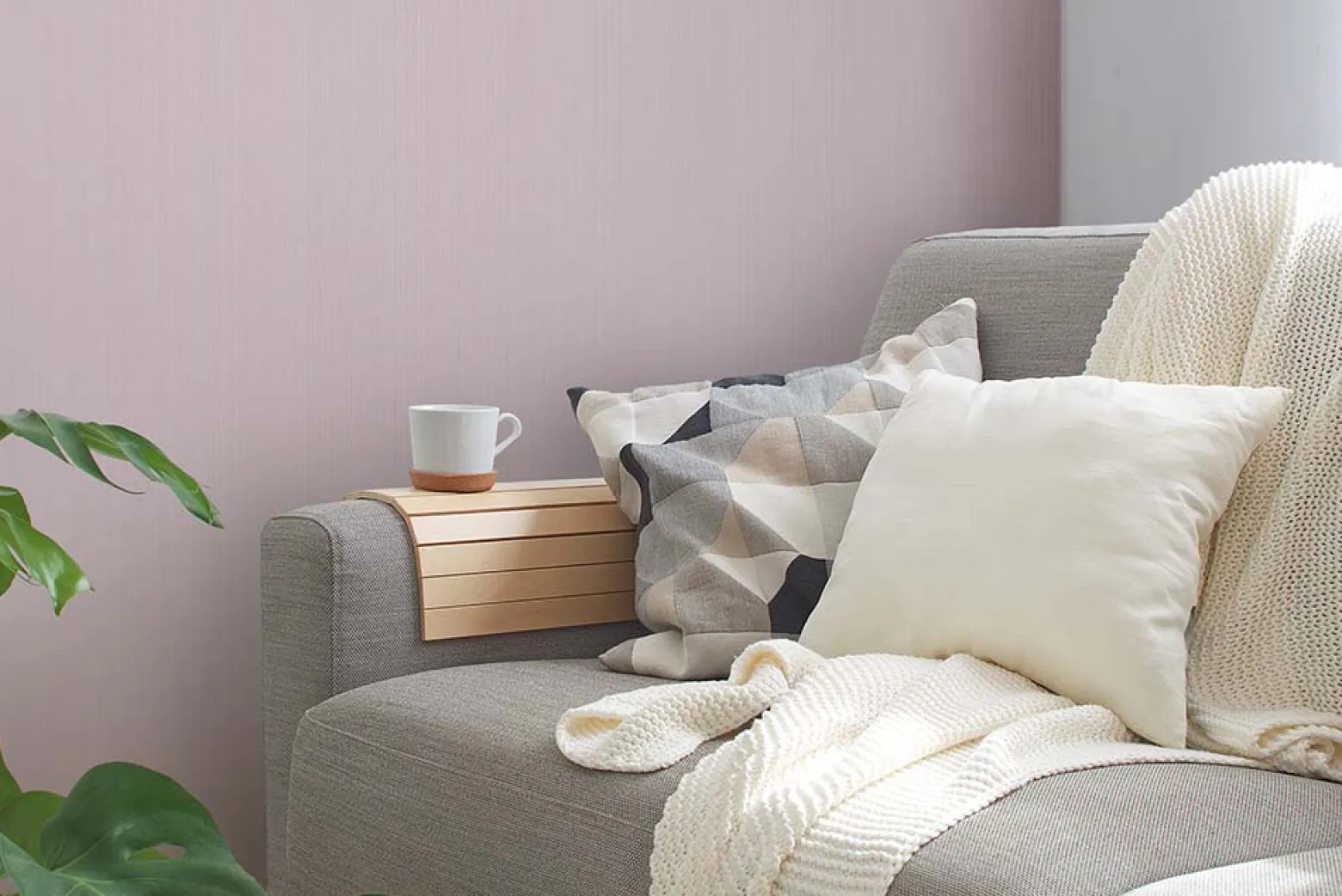 Vliestapete Uni Streifen Struktur rosa 38098-4