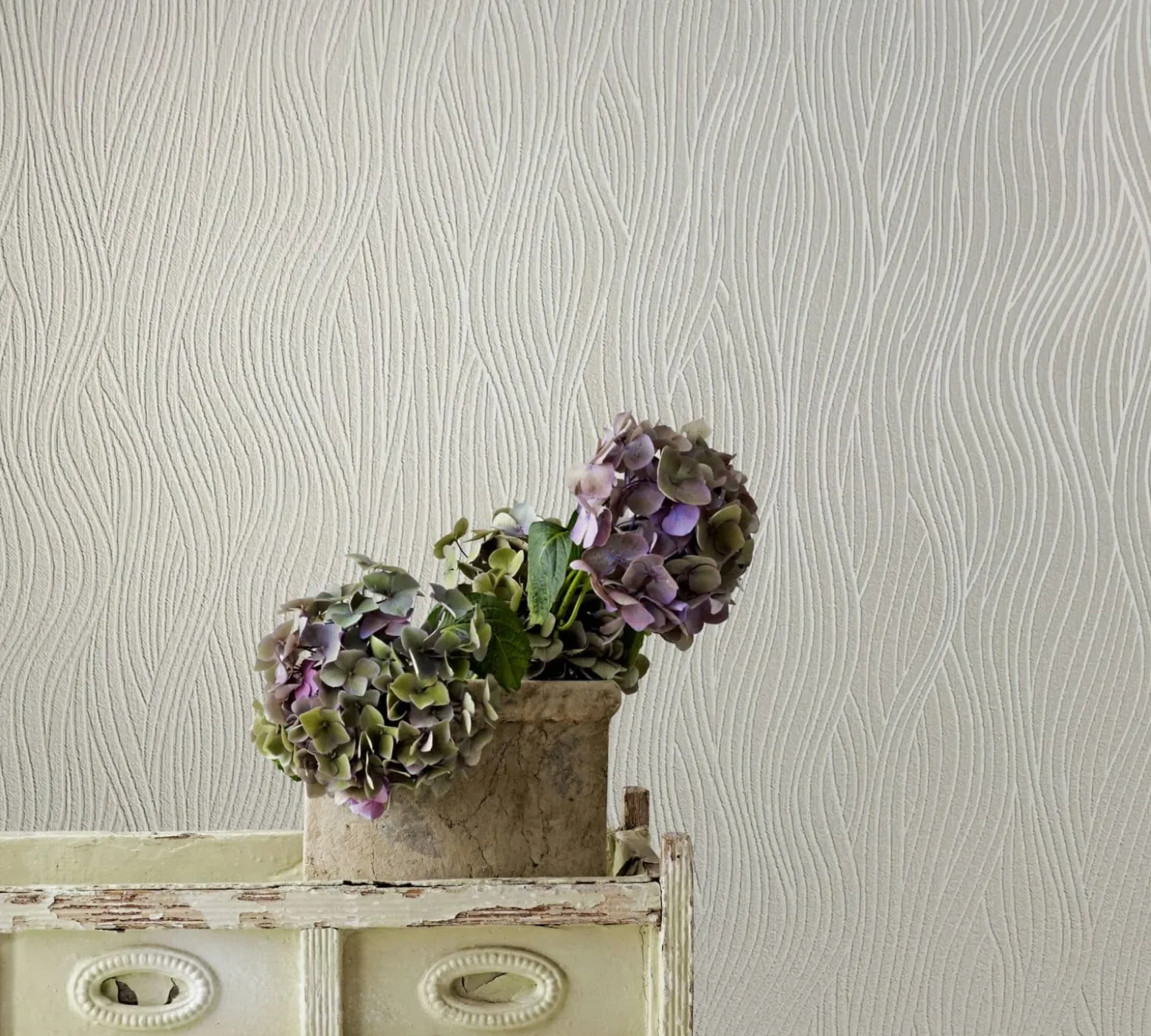 Vliestapete Wellen Muster Beige Perlmutt Metallic 82402